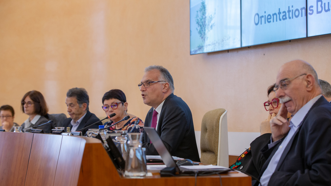 Orientations budgétaires : priorité aux solidarités sociales et territoriales